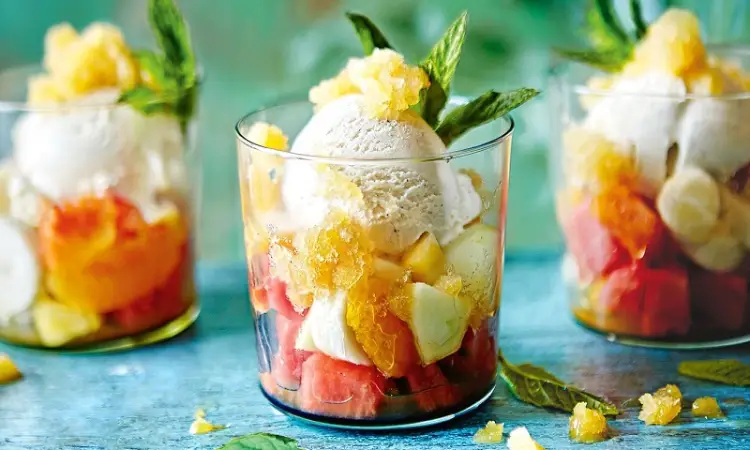 دسر سالم با بستنی خشک