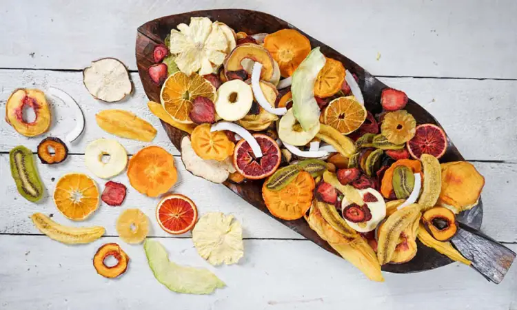 میوه خشک سرشار از آهن