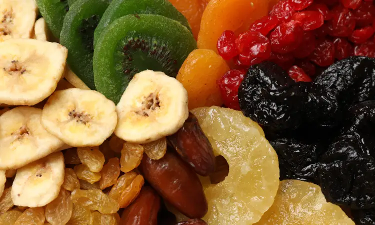 عوامل مؤثر بر مقدار میوه خشک نهایی