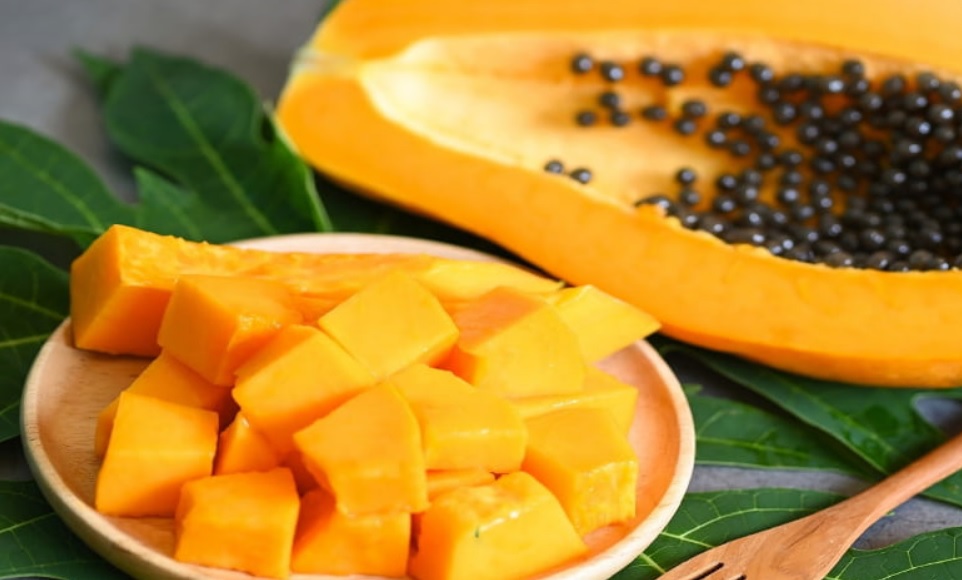 پاپایا خشک با رنگ نارنجی طبیعی